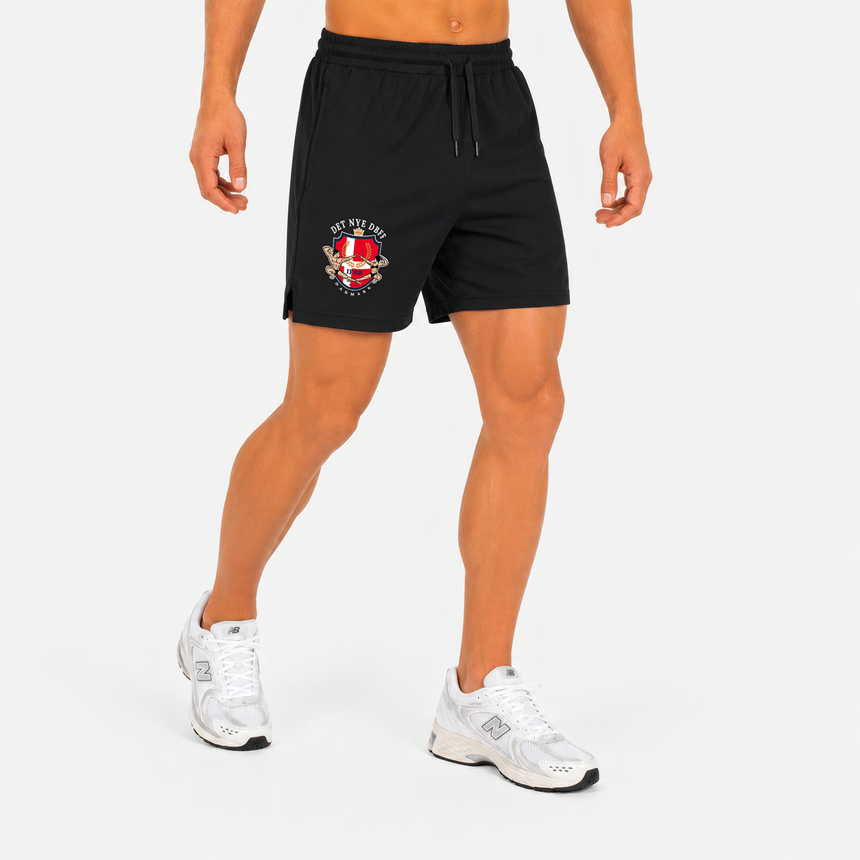 DET NYE DBFF – Performance Shorts - Farvet Logo